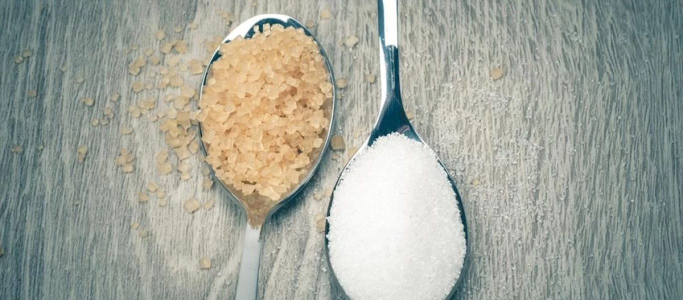 Λευκή ή καστανή ζάχαρη; - Ποια είναι καλύτερη για τον οργανισμό μας;